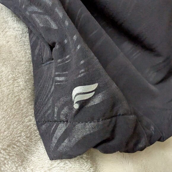 Fabletics Black and green hooded windbreaker - loose fit - Picture 12 of 16
